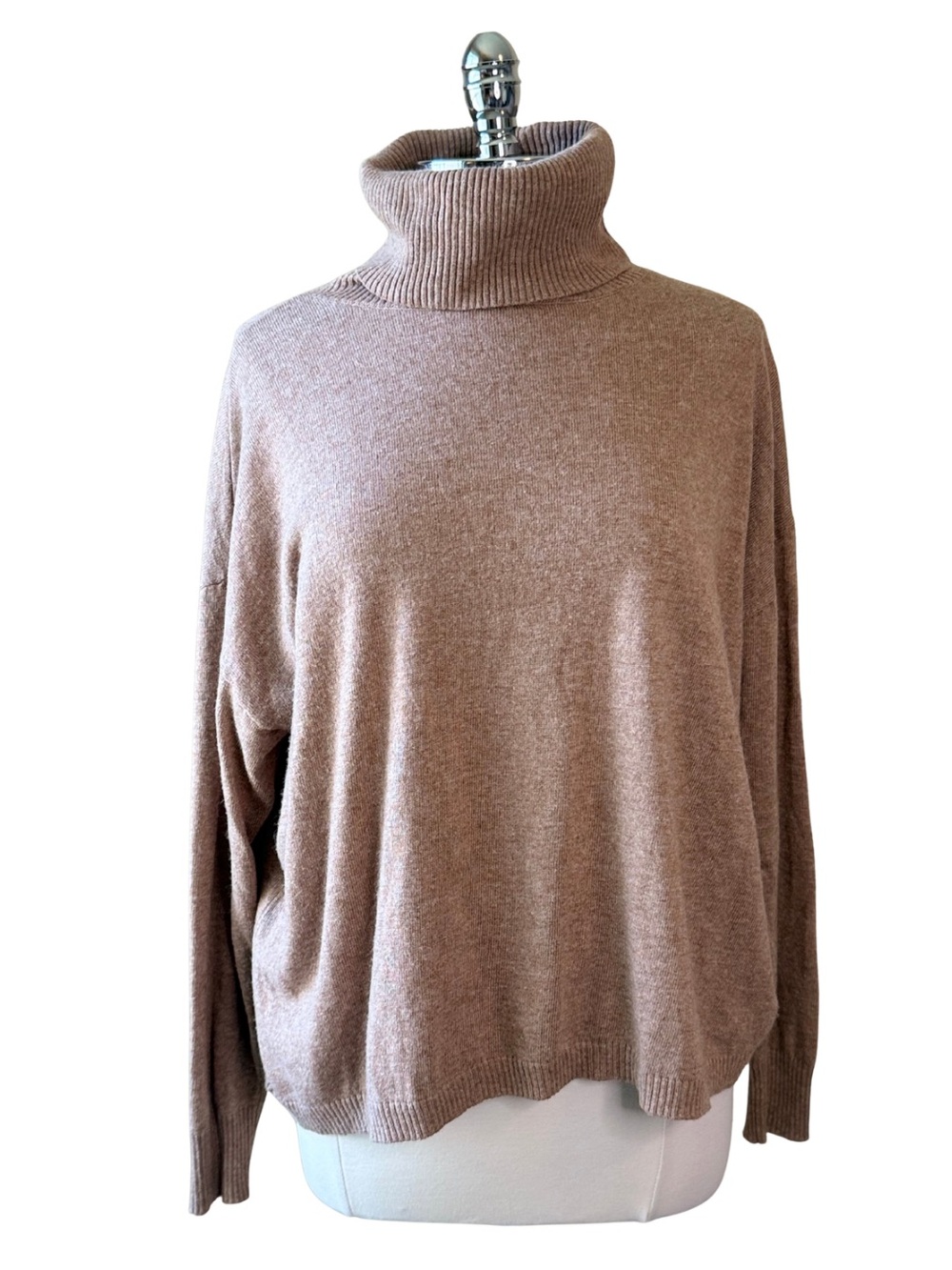 Z SUPPLY Classic Turtleneck Sweater Size Large Camel Tan